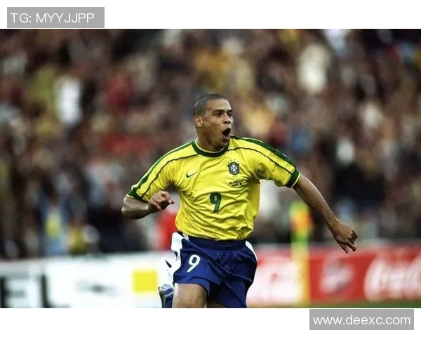 天下足球绿茵场十大球星盘点 谁是足坛最具影响力的传奇人物 天下足球绿茵场十大球星盘点 谁是足坛最具影响力的传奇人物