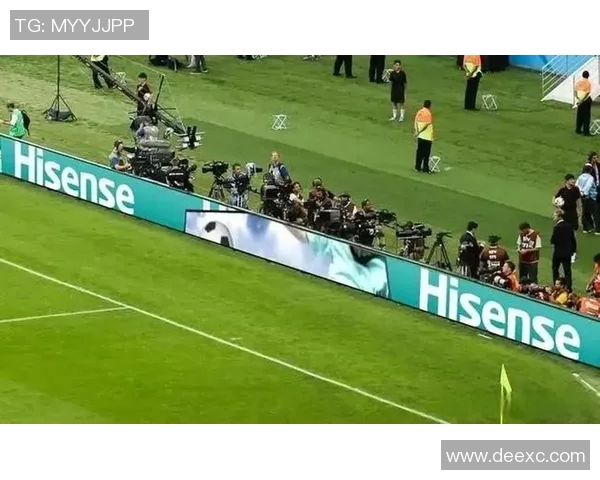 足球球星情绪瞬间合集展现赛场内外真情流露 足球球星情绪瞬间合集展现赛场内外真情流露